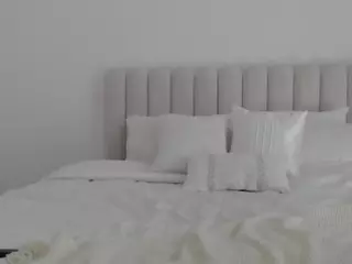 XoxP0ck3tR0cketxoX's Live Sex Cam Show