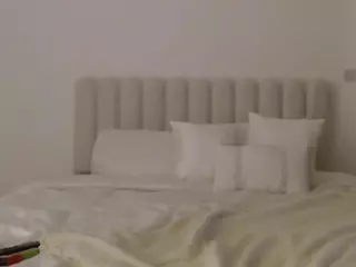 XoxP0ck3tR0cketxoX's Live Sex Cam Show