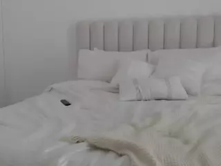 XoxP0ck3tR0cketxoX's Live Sex Cam Show