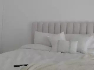 XoxP0ck3tR0cketxoX's Live Sex Cam Show