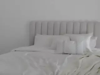 XoxP0ck3tR0cketxoX's Live Sex Cam Show