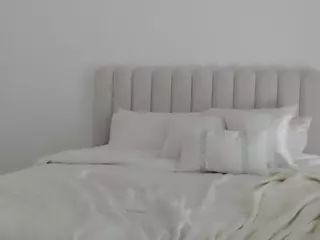 XoxP0ck3tR0cketxoX's Live Sex Cam Show