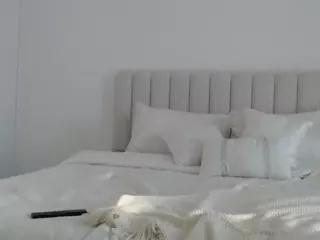 XoxP0ck3tR0cketxoX's Live Sex Cam Show