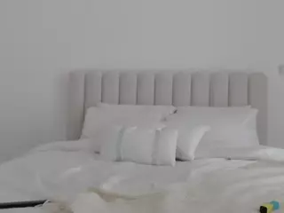 XoxP0ck3tR0cketxoX's Live Sex Cam Show