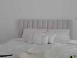 XoxP0ck3tR0cketxoX's Live Sex Cam Show