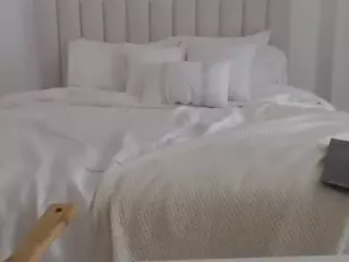 XoxP0ck3tR0cketxoX's Live Sex Cam Show