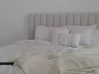 XoxP0ck3tR0cketxoX's Live Sex Cam Show