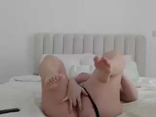 XoxP0ck3tR0cketxoX's Live Sex Cam Show