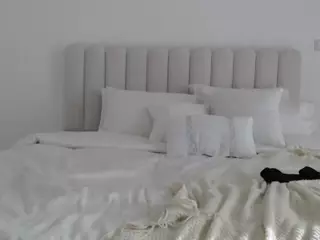 XoxP0ck3tR0cketxoX's Live Sex Cam Show
