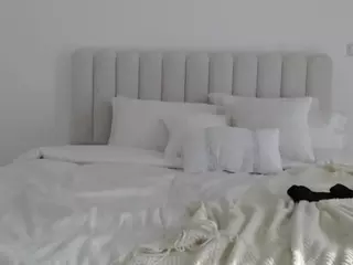 XoxP0ck3tR0cketxoX's Live Sex Cam Show