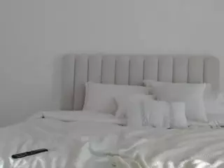 XoxP0ck3tR0cketxoX's Live Sex Cam Show
