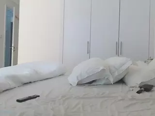XoxP0ck3tR0cketxoX's Live Sex Cam Show