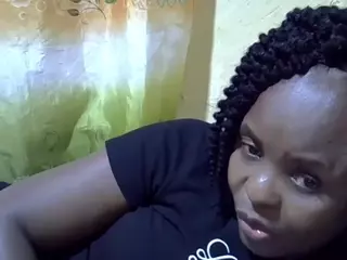 pretty-bellah's Live Sex Cam Show