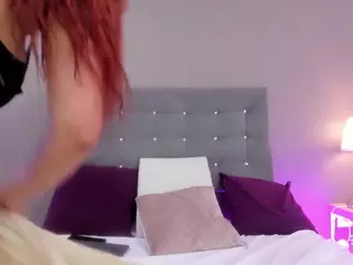 SARAH REYES's Live Sex Cam Show