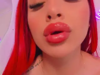 Scarleett-Jones's Live Sex Cam Show