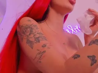 Scarleett-Jones's Live Sex Cam Show