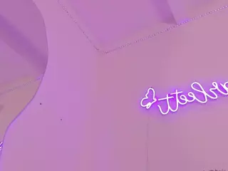 Scarleett-Jones's Live Sex Cam Show