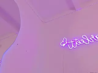 Scarleett-Jones's Live Sex Cam Show