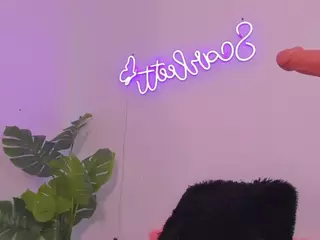 Scarleett-Jones's Live Sex Cam Show