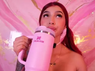 Scarleett-Jones's Live Sex Cam Show