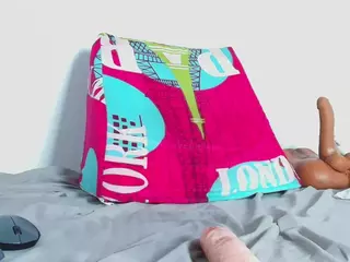 ximehot69's Live Sex Cam Show