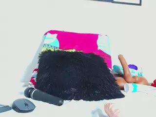 ximehot69's Live Sex Cam Show
