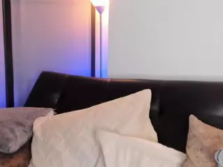 EmmaCollemann's Live Sex Cam Show