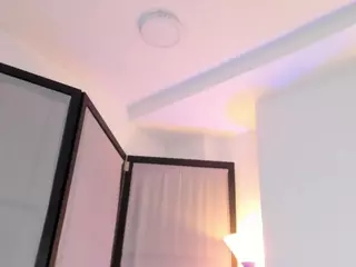 EmmaCollemann's Live Sex Cam Show