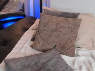 EmmaCollemann's Live Sex Cam Show