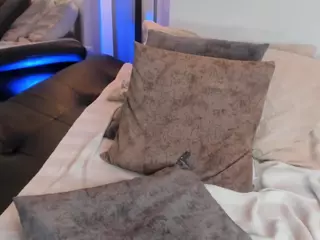 EmmaCollemann's Live Sex Cam Show