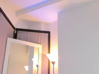 EmmaCollemann's Live Sex Cam Show