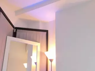 EmmaCollemann's Live Sex Cam Show