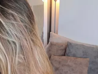 EmmaCollemann's Live Sex Cam Show