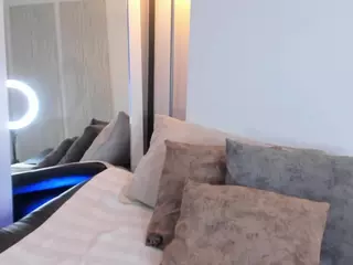 EmmaCollemann's Live Sex Cam Show
