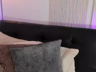 EmmaCollemann's Live Sex Cam Show