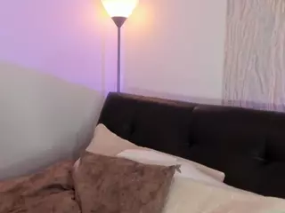 EmmaCollemann's Live Sex Cam Show