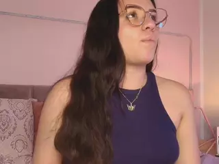 KellyBigpussylips's Live Sex Cam Show