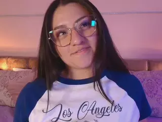 KellyBigpussylips's Live Sex Cam Show