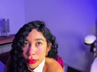 Sally-Rosses's Live Sex Cam Show