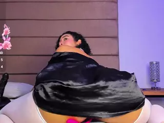 Sally-Rosses's Live Sex Cam Show