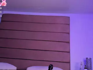 Sally-Rosses's Live Sex Cam Show
