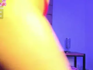 Sally-Rosses's Live Sex Cam Show