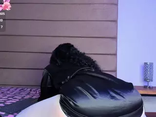Sally-Rosses's Live Sex Cam Show