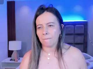 SusannRoss's Live Sex Cam Show