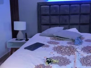 SusannRoss's Live Sex Cam Show