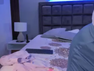SusannRoss's Live Sex Cam Show