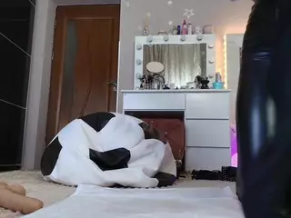 allesya23's Live Sex Cam Show