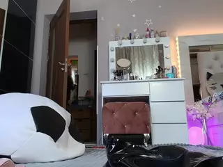 allesya23's Live Sex Cam Show