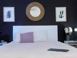 Alia Rodriguez's Live Sex Cam Show
