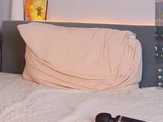 Ellaeternity's Live Sex Cam Show